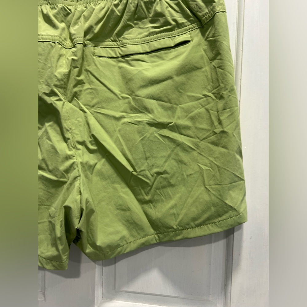 VRST NWT Everyday 5” Relaxed Elastic Waist UV Protection Green Shorts SZ XL NEW - Picture 10 of 10